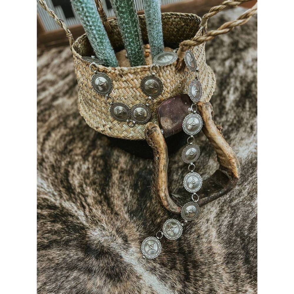 NEW SUNWEST women's the chippewa concho link belt in silver - Picture 3 of 4